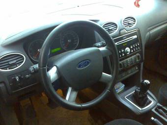 2006 Ford Focus Pictures