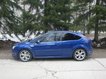 2006 Ford Focus Photos
