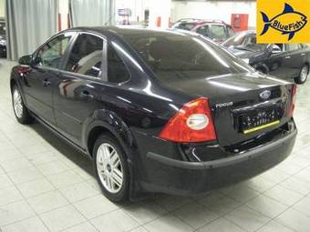 2006 Ford Focus Photos