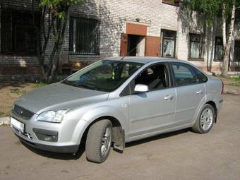 2006 Ford Focus Pictures