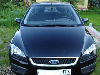 2006 Ford Focus Photos