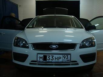 2006 Ford Focus Photos