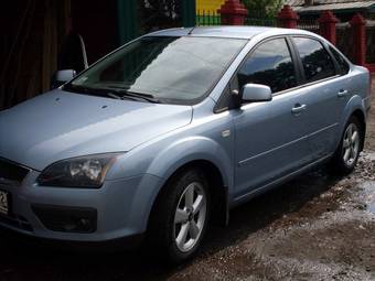 2006 Ford Focus Photos
