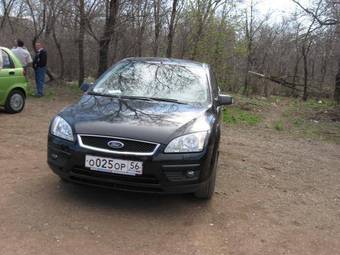 2006 Ford Focus Pictures
