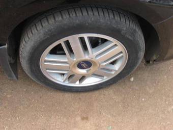 2006 Ford Focus Pictures