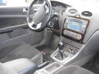 2006 Ford Focus Pictures