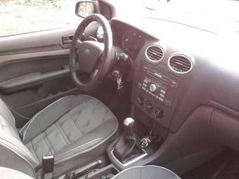 2006 Ford Focus Pictures