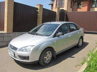 2006 Ford Focus Photos