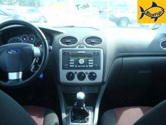 2006 Ford Focus Pictures