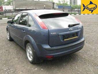 2006 Ford Focus Photos