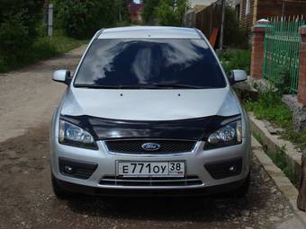 2006 Ford Focus Photos