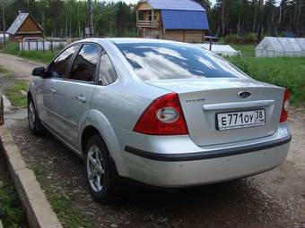 2006 Ford Focus Photos