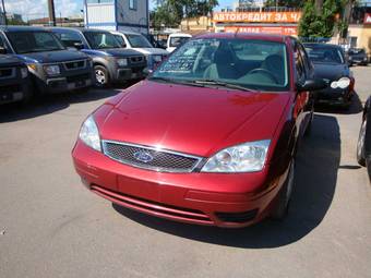 2006 Ford Focus Photos