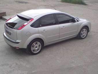2006 Ford Focus Photos