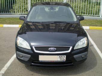 2006 Ford Focus Photos