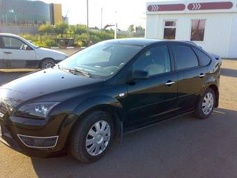 2006 Ford Focus Pictures