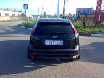 2006 Ford Focus Photos