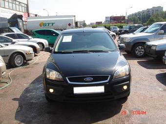 2006 Ford Focus Photos