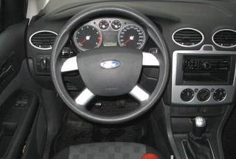 2006 Ford Focus Pictures