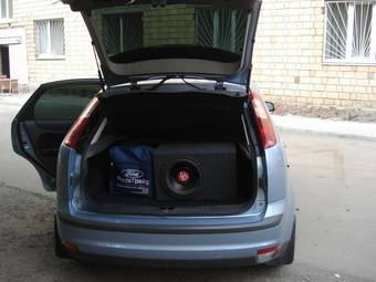 2006 Ford Focus Photos