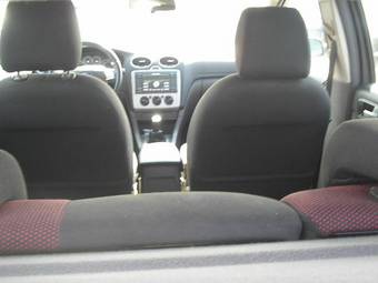 2006 Ford Focus Pictures
