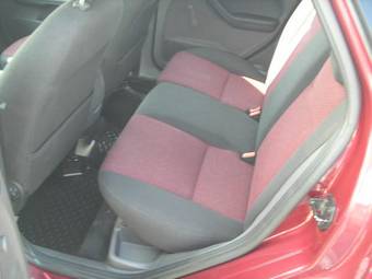 2006 Ford Focus Photos