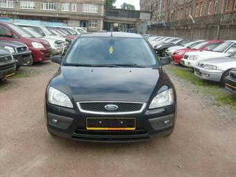 2006 Ford Focus Photos