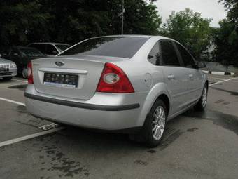 2006 Ford Focus Pictures