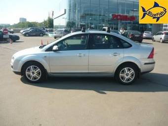 2006 Ford Focus Images