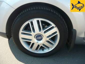 2006 Ford Focus Pictures