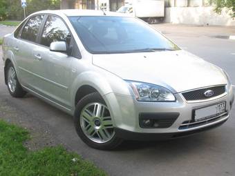 2006 Ford Focus Pictures