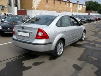 2006 Ford Focus Photos