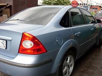 2006 Ford Focus Pictures