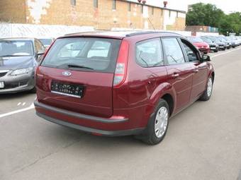 2006 Ford Focus Photos
