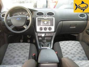 2006 Ford Focus Photos