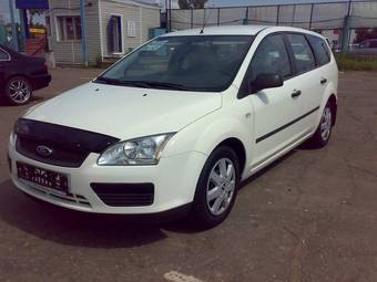 2006 Ford Focus Photos