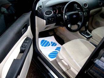2006 Ford Focus Images