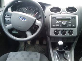 2006 Ford Focus Pictures