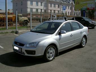 2006 Ford Focus Photos