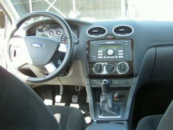 2006 Ford Focus Wallpapers