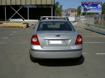 2006 Ford Focus Images