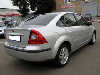2006 Ford Focus Pictures