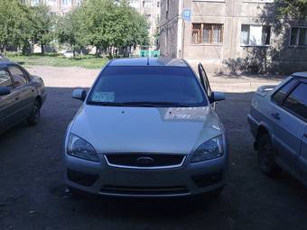 2006 Ford Focus Photos