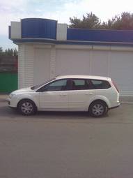2006 Ford Focus Pictures