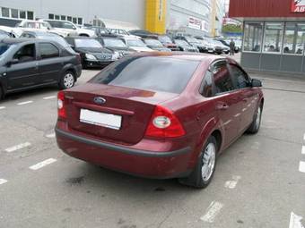 2006 Ford Focus Pictures