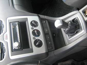 2006 Ford Focus Photos