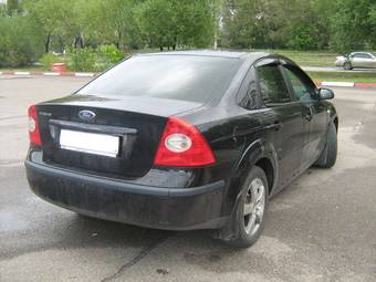 2006 Ford Focus Photos