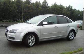 2006 Ford Focus Photos