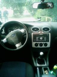 2006 Ford Focus Pictures