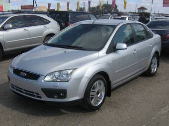 2006 Ford Focus Photos